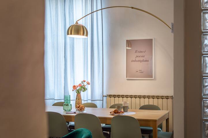 Wine Apartments Florence Prosecco gallery image 4