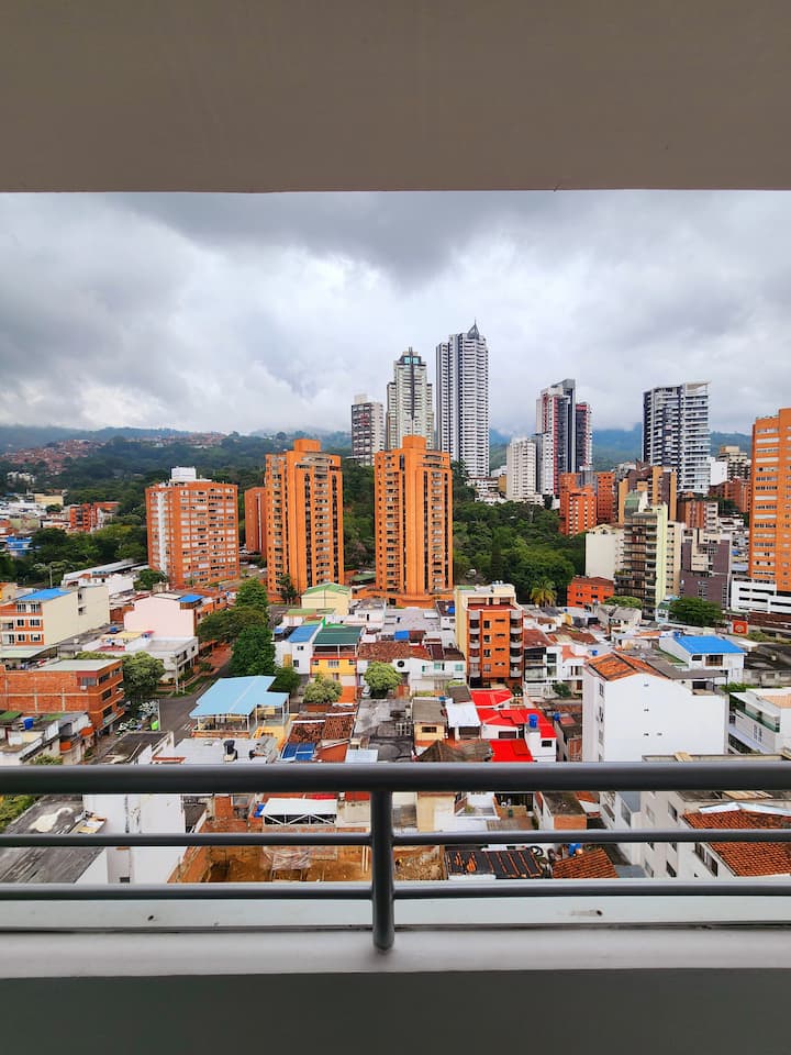 Best Location - 13th Floor -  City View - Bucaramanga