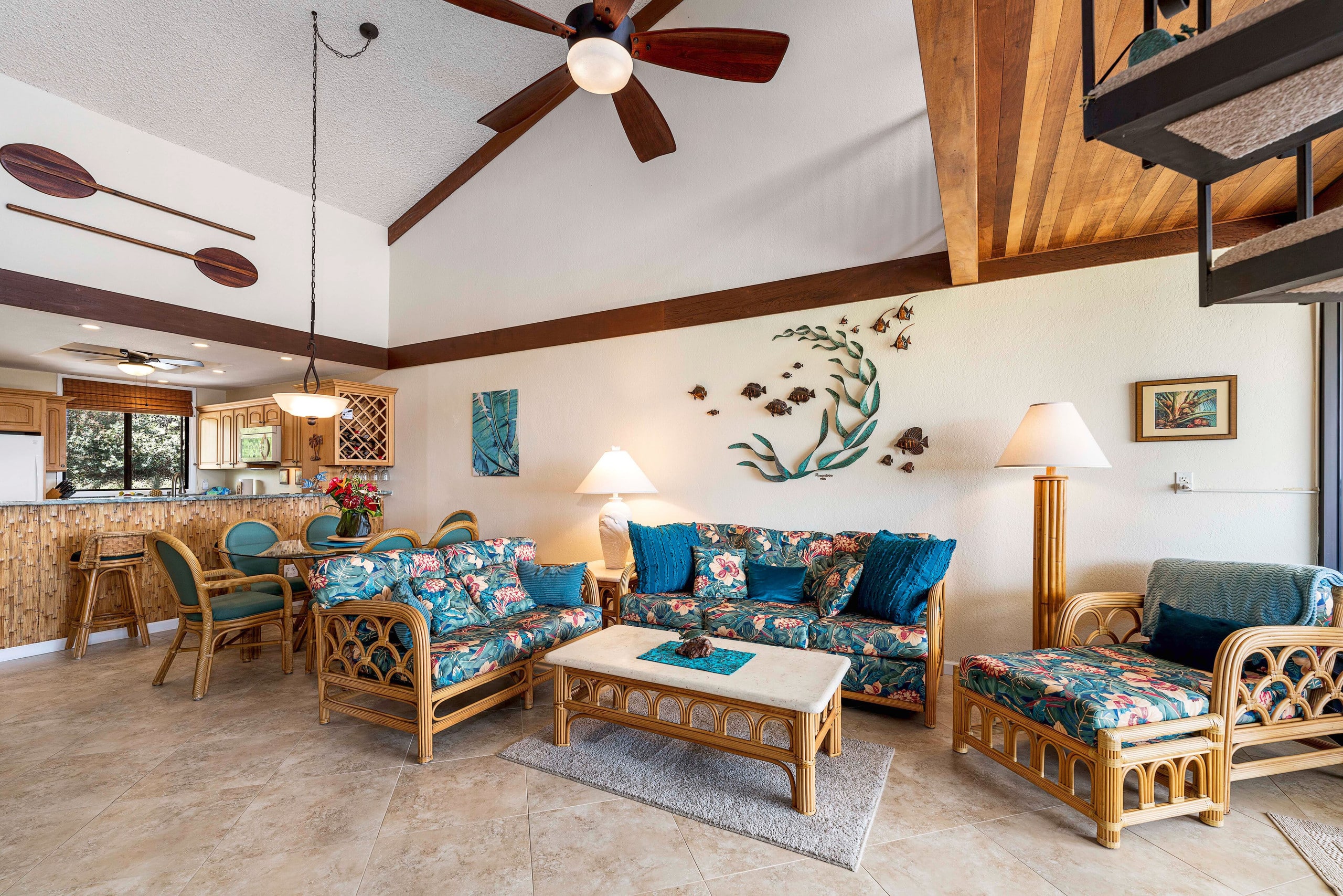 Condo in Kailua-Kona · ★4.97 · 3 bedrooms · 4 beds · 2 baths - Image 9