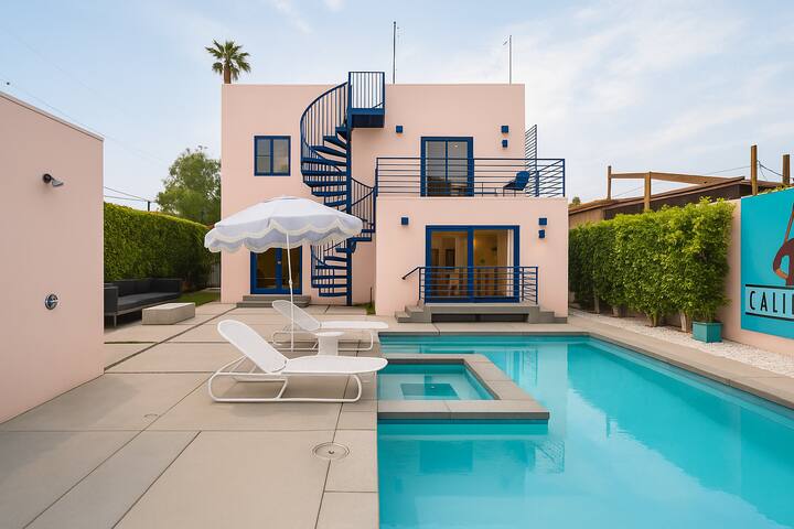 5BR Hollywood Oasis | Pool, Roof Deck & Prime Spot gallery image 2