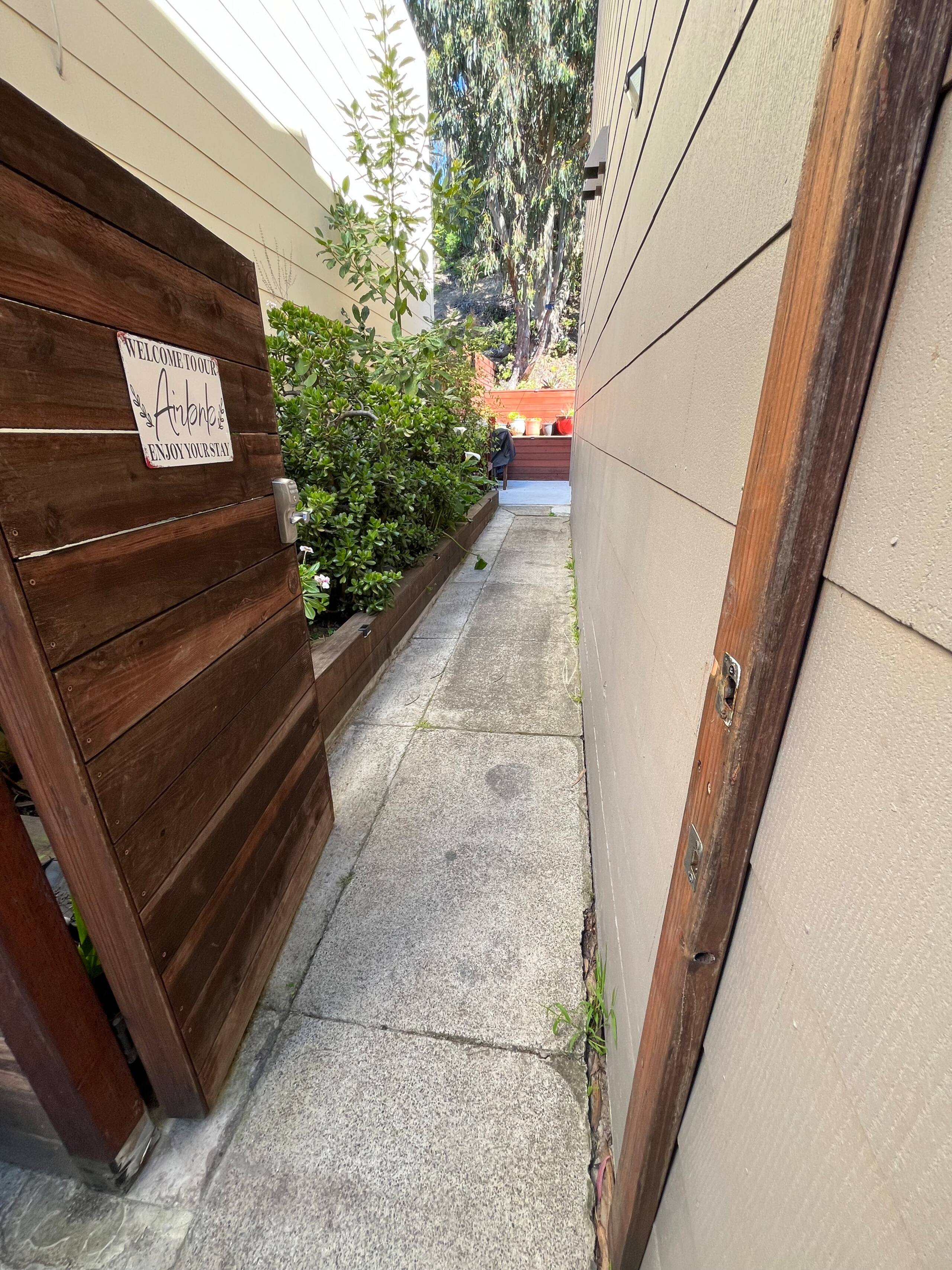 Home in San Francisco · ★4.88 · 2 bedrooms · 2 beds · 2 baths - Image 25