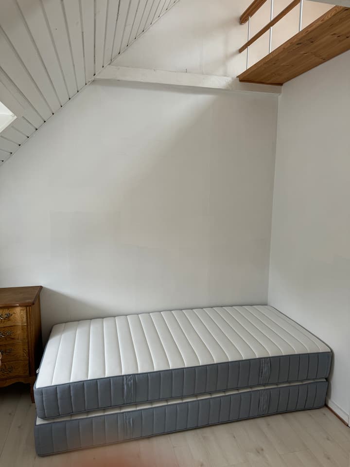 საძინებელი 2