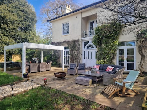 The Georgian Villa Weddings & Corporate