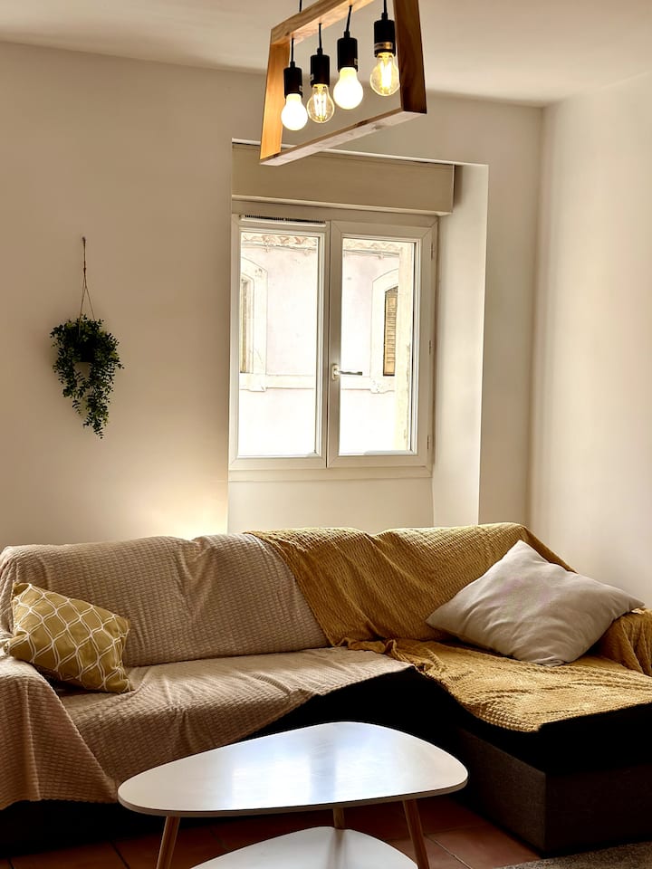 Slaapbank - lakens aanwezig