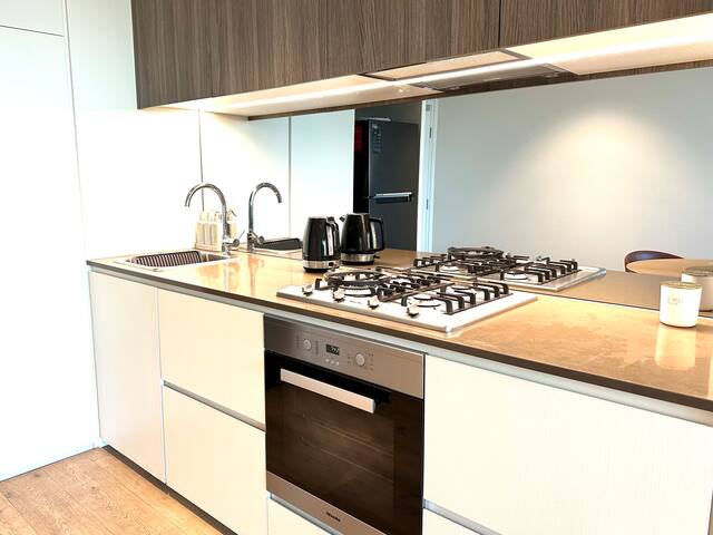 City Culture and Comfort #2 gallery image 4