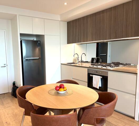 City Culture and Comfort #2 gallery image 3