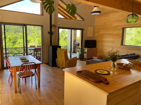 House perched in Pont-de-Barret