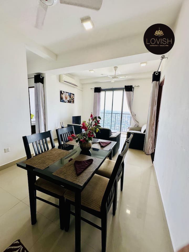 City View Luxury Apt W/ Pool | Colombo 14th Floor - Colombo