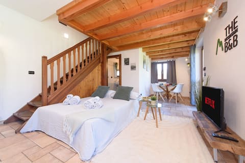 Successful Airbnb property: "The Mountain B&B" - Beautiful View & Private Park in Gressan