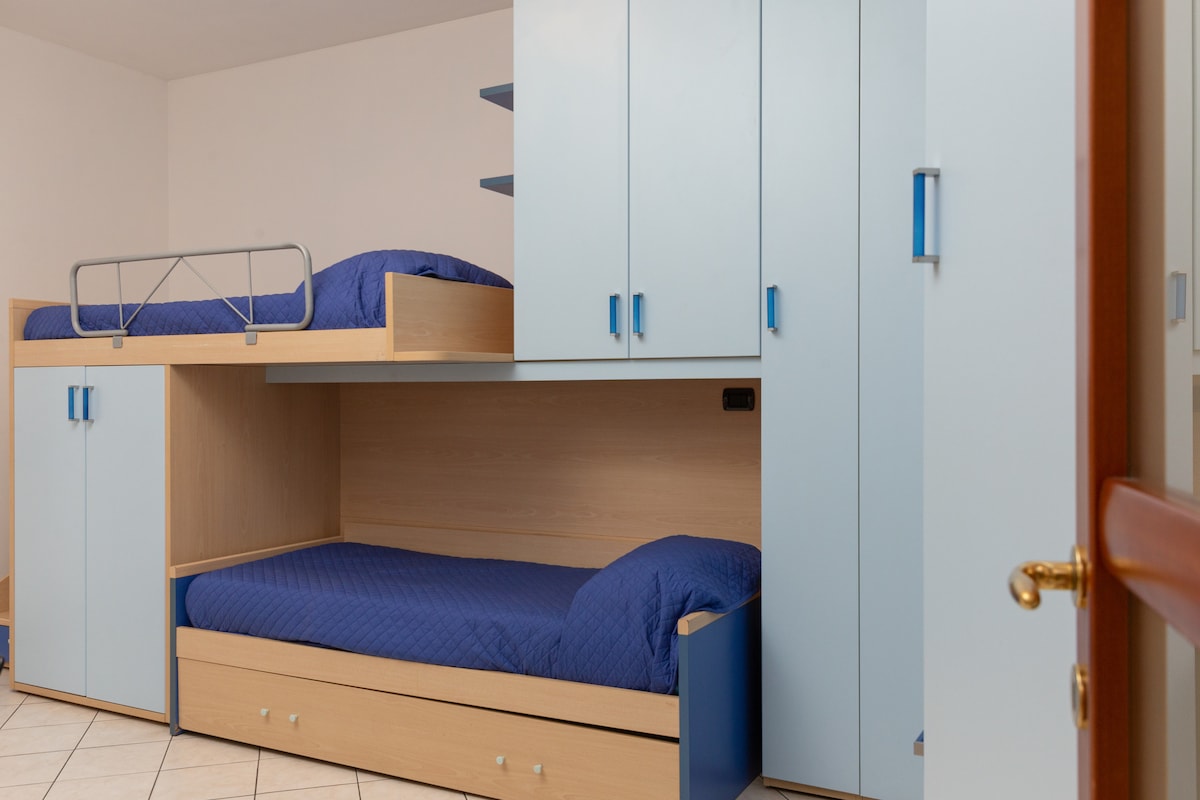 საძინებელი 2