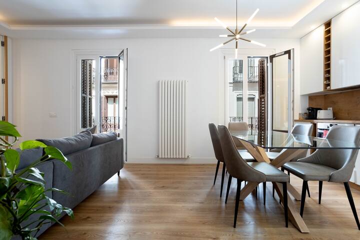 Exclusive flat in Justicia. 4 bedrs 4 bathrs gallery image 4