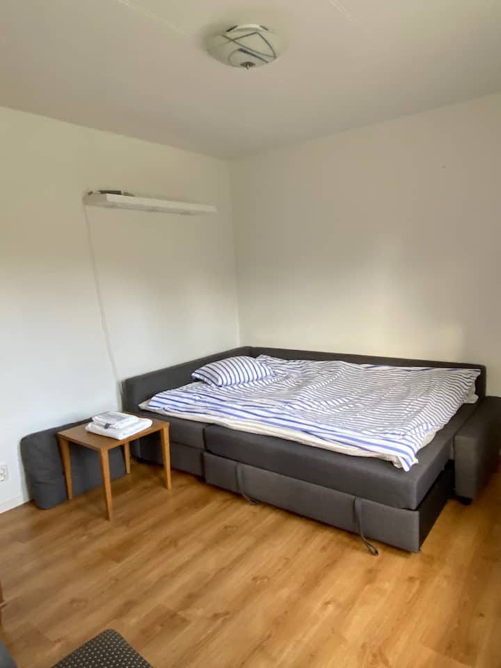 غرفة النوم 2