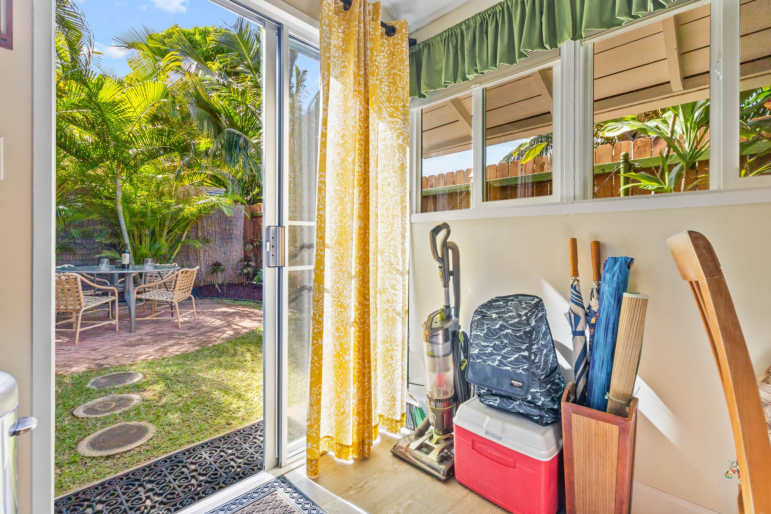 Lanikai Garden Studio - Licensed - Since 1985! - Image 27