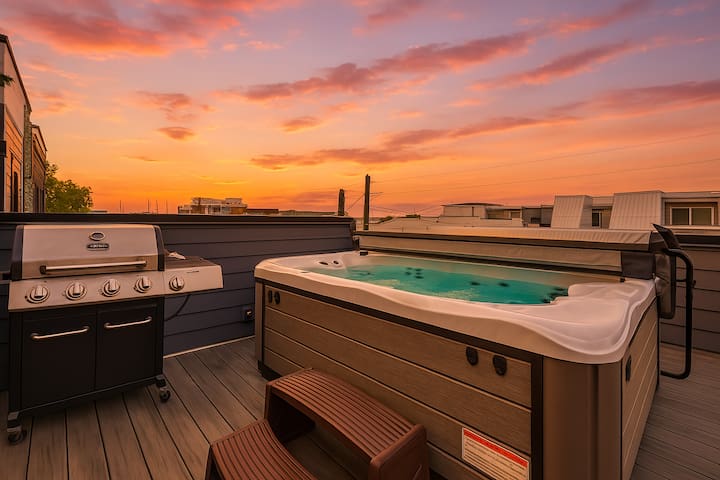 Urban Elegance | Rooftop Lounge with Hot Tub