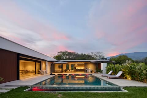 Via Santafé de Antioquia Estate