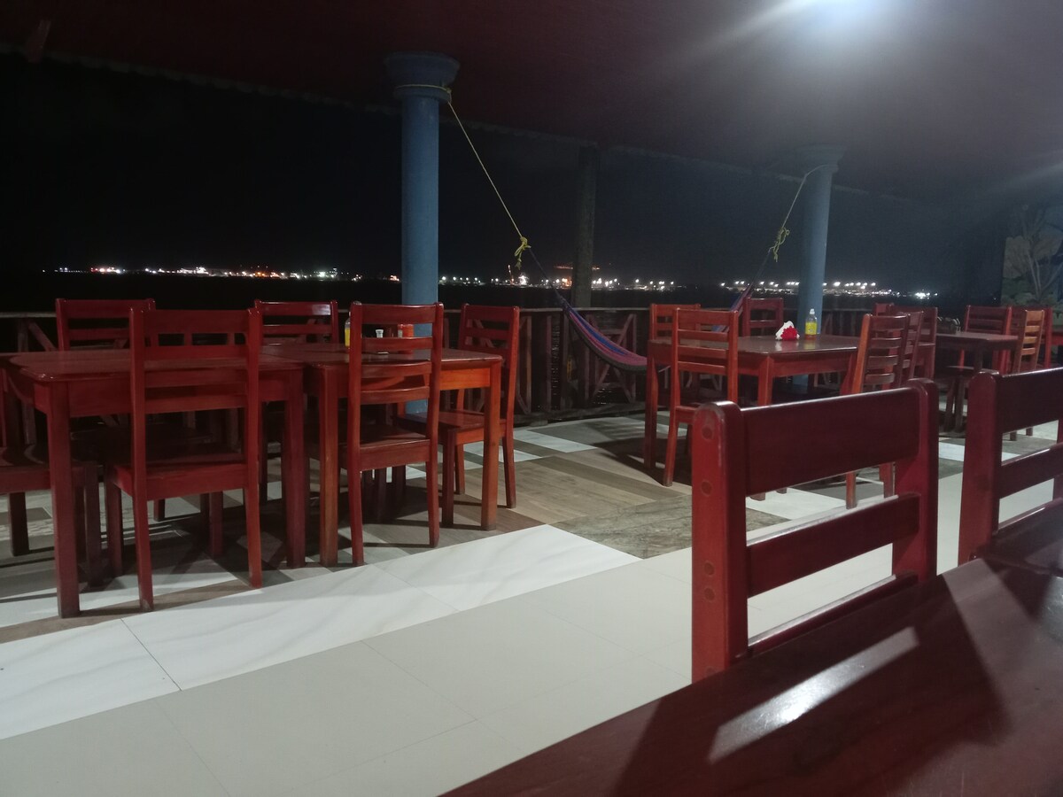 Lugar bello con vista al mar Hoteles en renta en Puerto Cortés