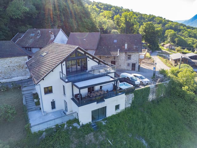 Cabana Conciergerie managed Airbnb listing 2