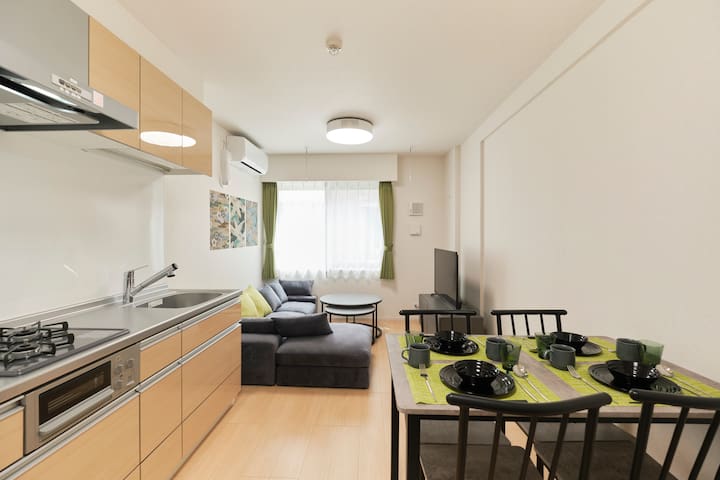 3 mins to Akebonobashi Sta / near Shinjuku / 6 ppl