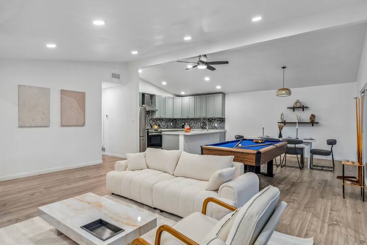 Spectacular Views • Hilltop Haven • Pool & Hot Tub gallery image 5