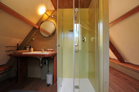 Successful Airbnb property: Glamping Villa Oliveta Tent il MIRTO sea view in San Vincenzo