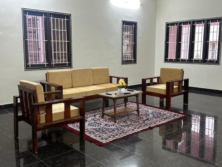 Plushstays Service Apartment - Madurai
