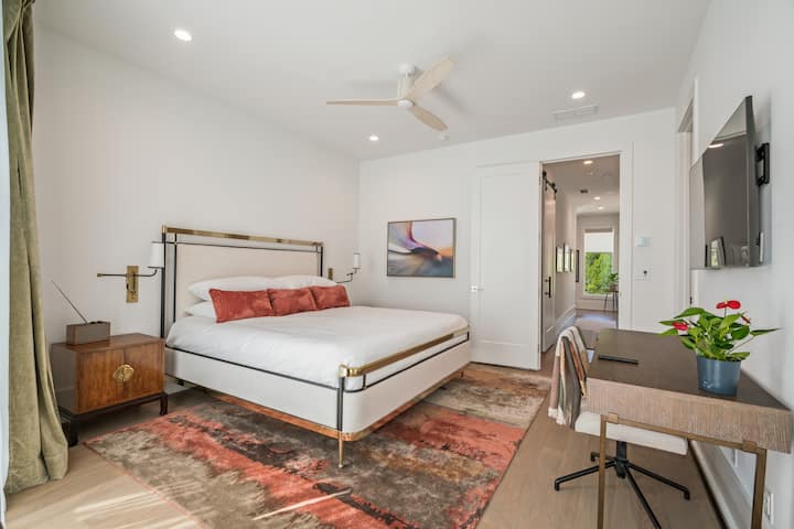 Primary bedroom with king bed.