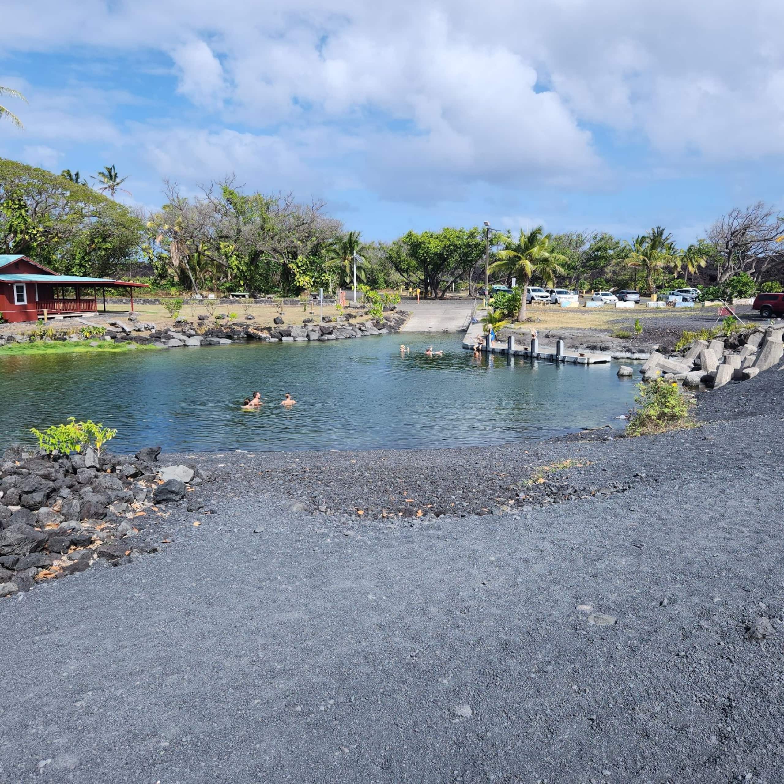 Home in Pahoa · ★4.86 · 4 bedrooms · 5 beds · 3 baths - Image 90