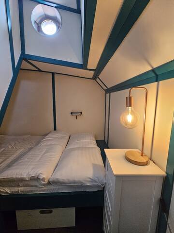 Boathouse Bora 11-15p @bocoliving Rotterdam Marina gallery image 4