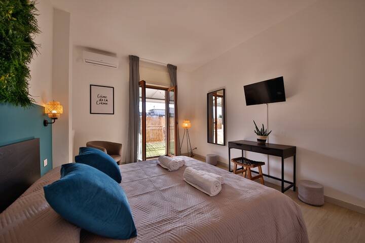 PenthouseDeRossi 500m from [Station&CentroStorico] gallery image 4