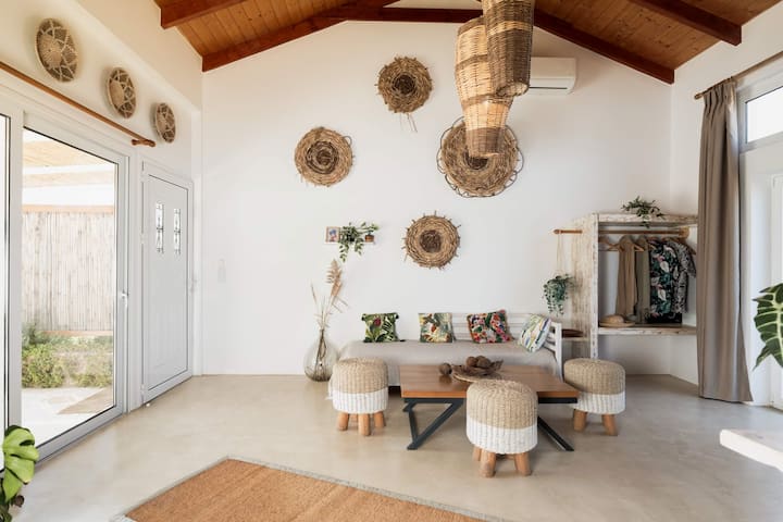 მისაღები ოთახი