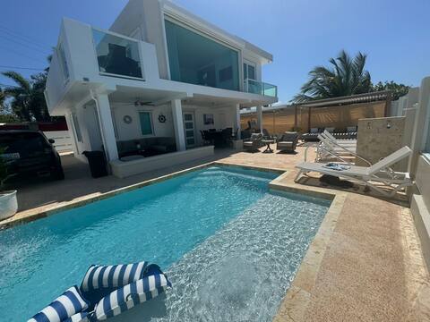 Casa Blanca Beach