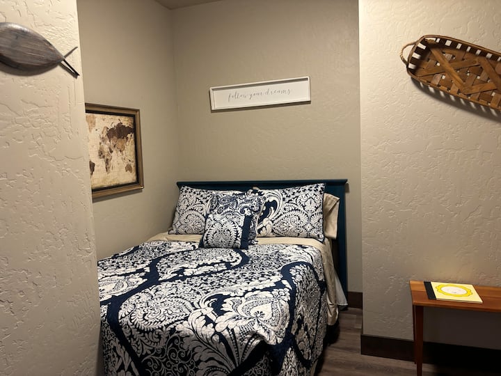 غرفة النوم 2