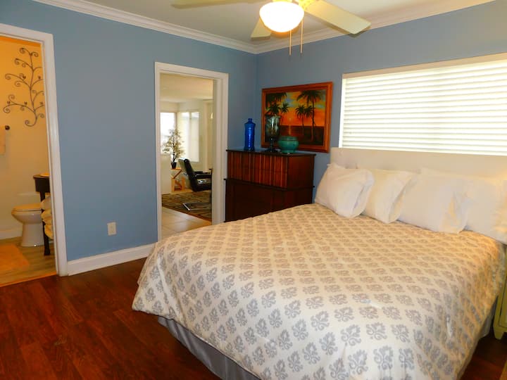 საძინებელი 8