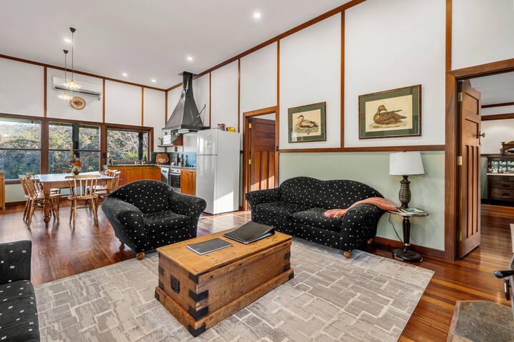 Glauders Cottage gallery image 4