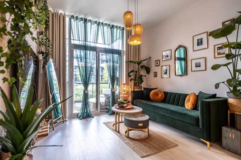 Successful Airbnb property: Bohemian Luxury at Friday Harbour Resort Simcoe in Innisfil