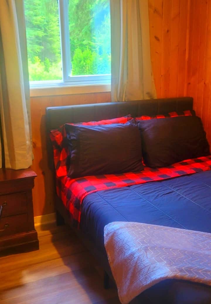 Spa Jacuzzi 6 Places>bord De L' Eau & Foyer  Ext. - Shawinigan