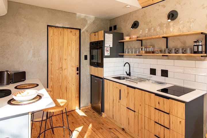 Modern Cabin - Papaya - Esuatini
