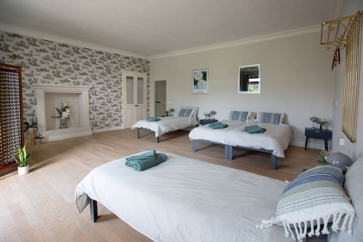 "غرفة نوم "/ للعثور عليها في مخطط الطابق 