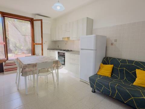 La Casetta Rosea - Just 350m from the water