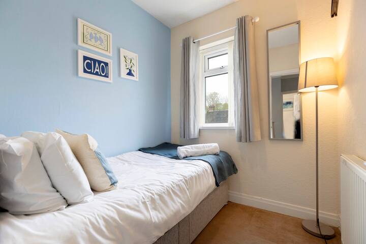 Il tuo rifugio tranquillo con un accogliente letto singolo