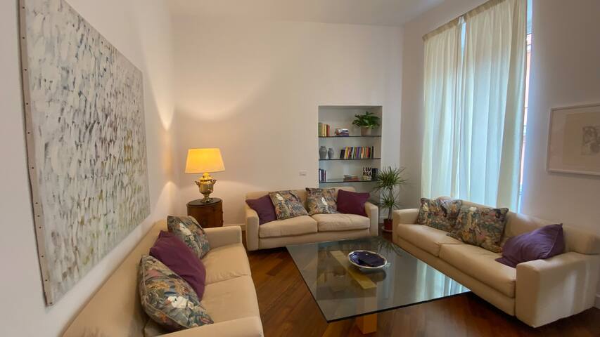 Spanish steps Luxury home gallery image 3