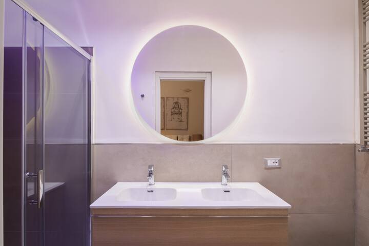 THE BREAK – Campo Marzio Maison Deluxe gallery image 3