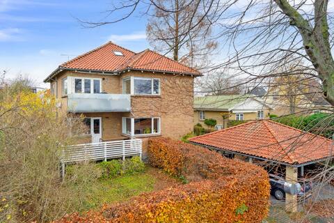 Perfect familyhouse w. private garden close to CPH