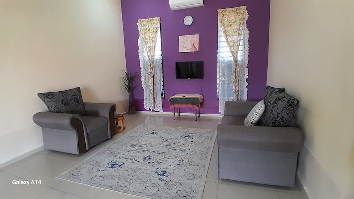 Homestay  Pengkalan Balak & Extra Private Pool - Kuala Sungai Baru