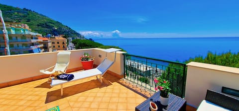 Beach Front Home w/Sea View • Terrace • Sea Breeze