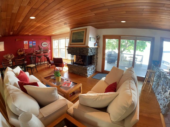 Scenic 3b/3b Lake Home W/ Dock, Hot Tub, And Sauna - Finger Lakes, NY