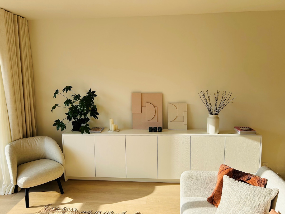 Top Airbnb: Stijlvol kustappartement Knokke met garage in Knokke Heist