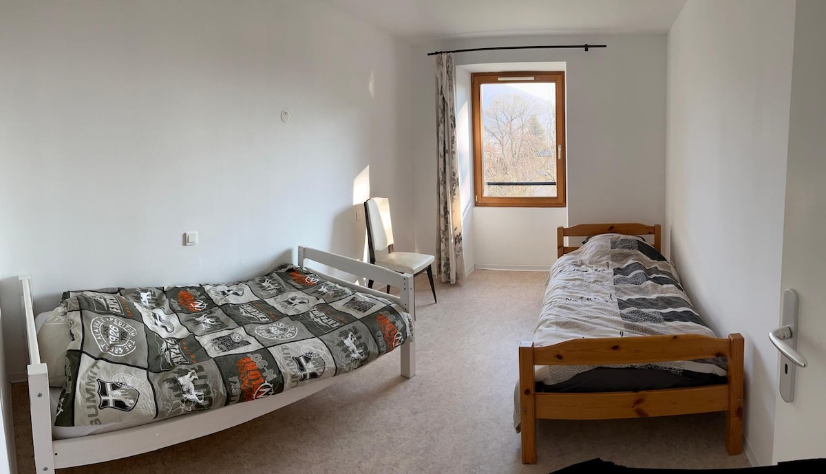 غرفة النوم 2