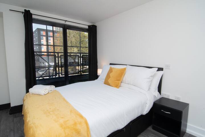 საძინებელი 1