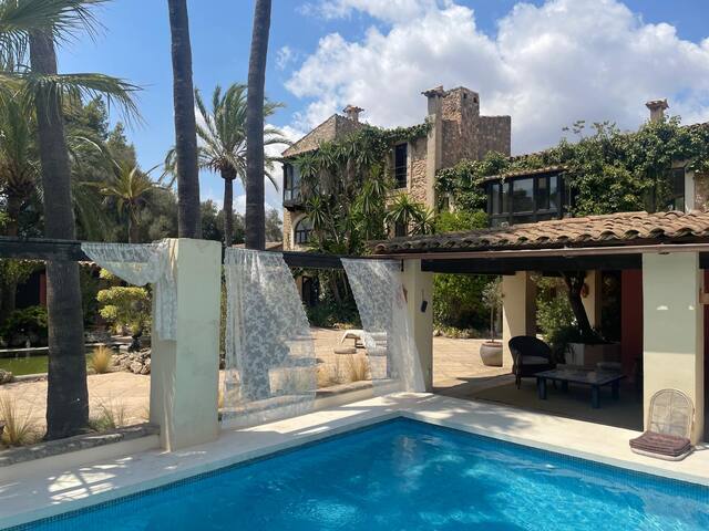 Featured in Vogue / Estate Nr Palma /Stunning Pool gallery image 5